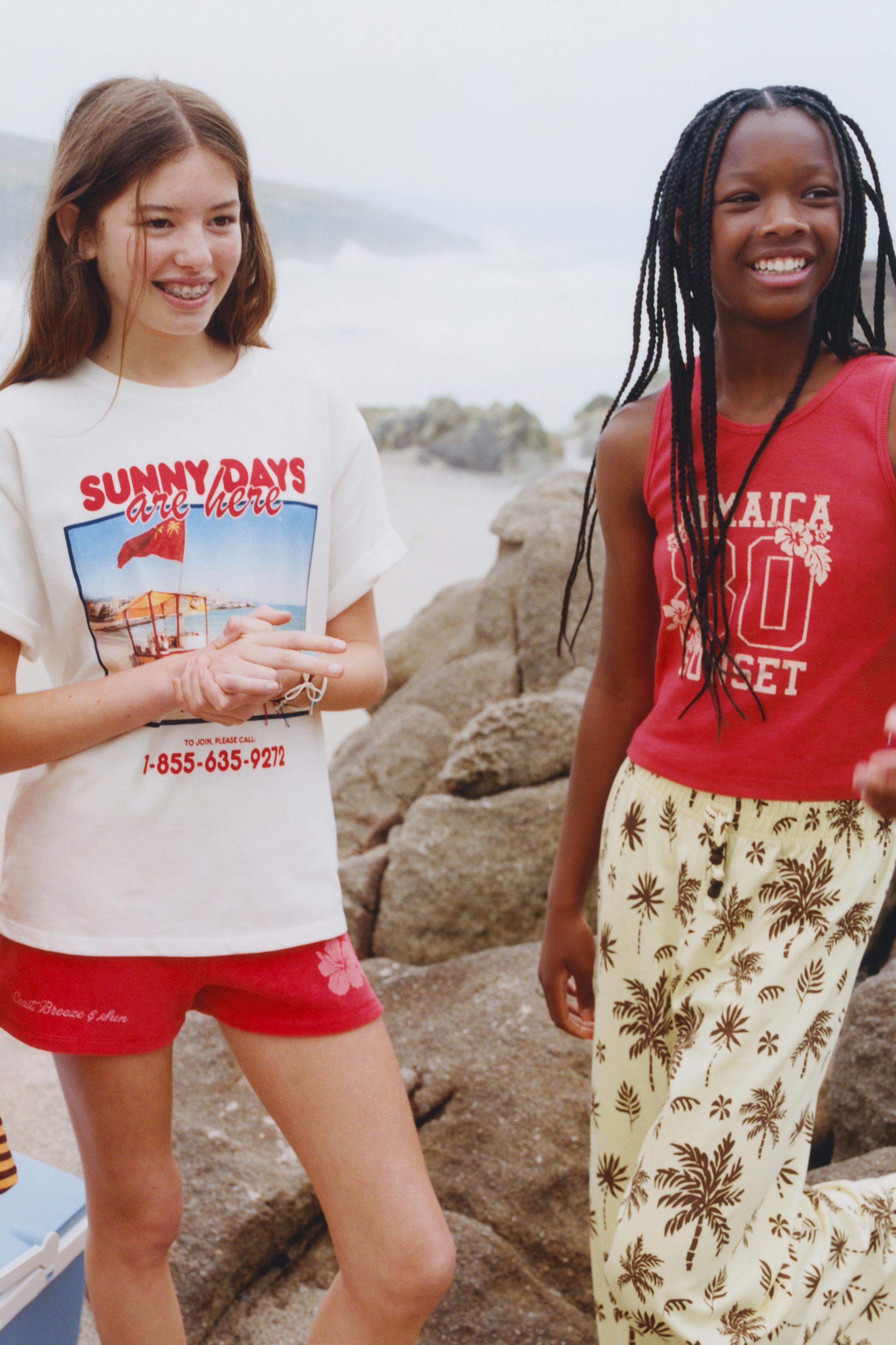 HIBISCUS TOWEL EFFECT SHORTS
